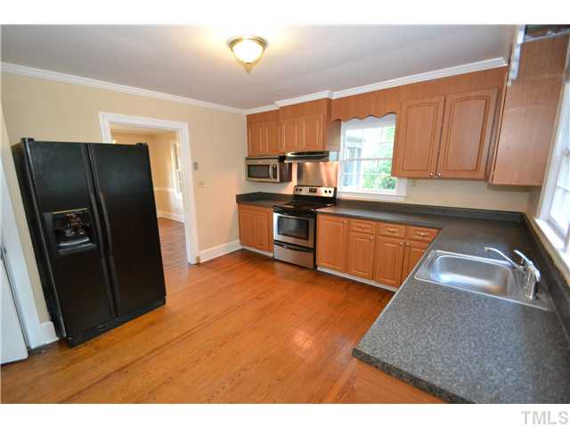 6239 Tryon Road Cary, NC 27518 - Photo 6 of 11