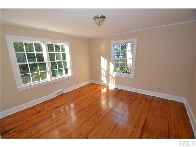6239 Tryon Road Cary, NC 27518 - Photo 8 of 11
