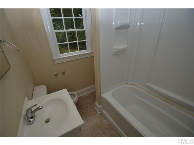 6239 Tryon Road Cary, NC 27518 - Photo 10 of 11