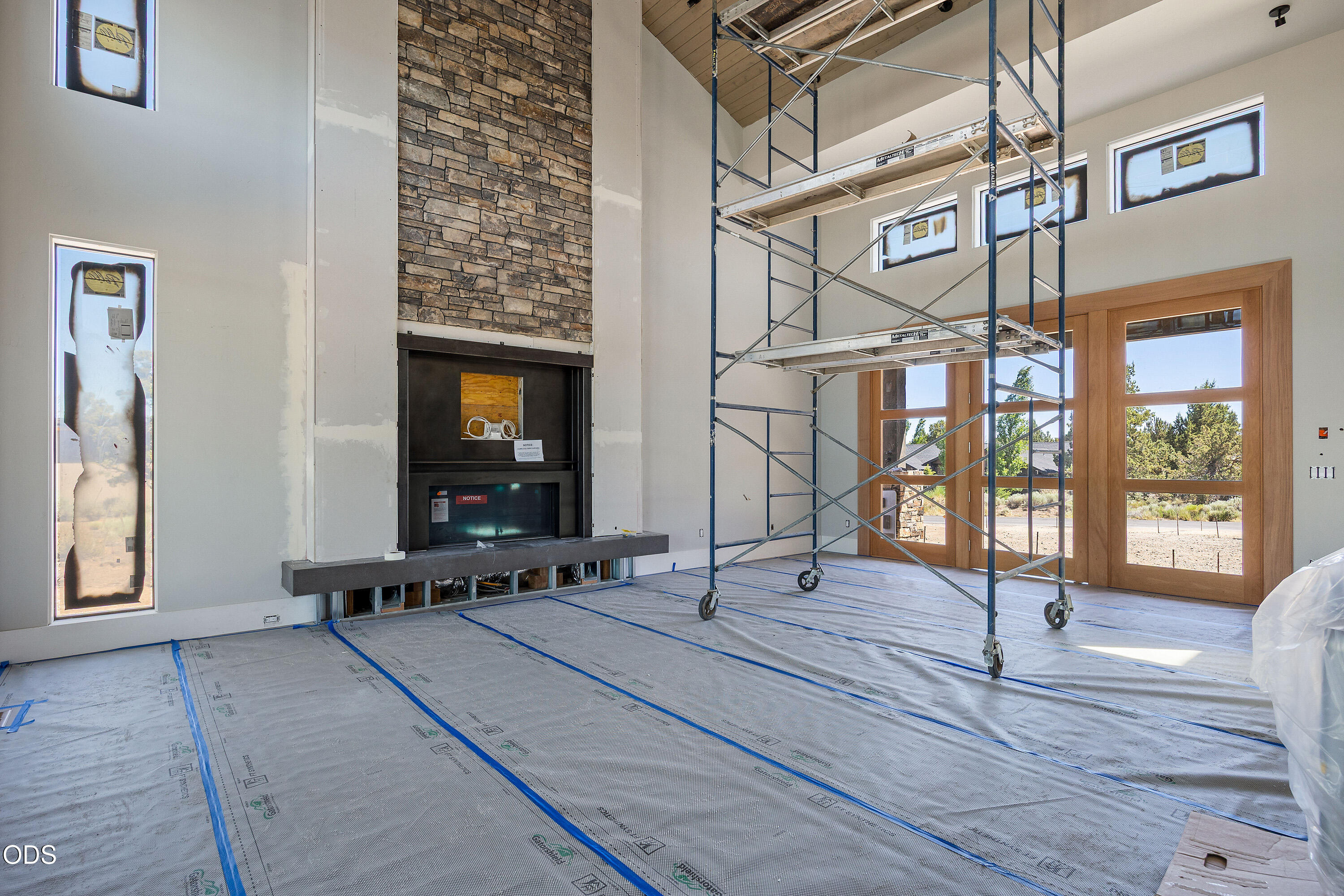 22936 Ghost Tree Lane Bend, OR 97701 - Photo 9 of 45