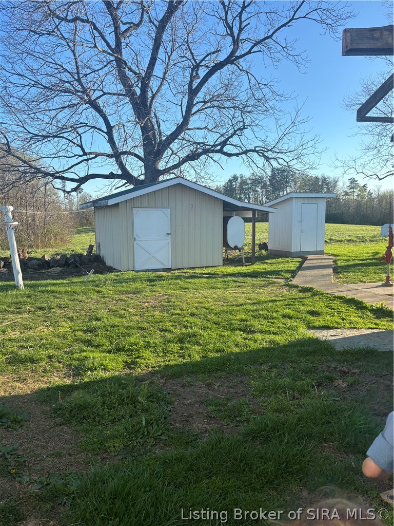 2322 North Whiskey Hollow Road Salem, IN 47167 - Photo 10 of 43