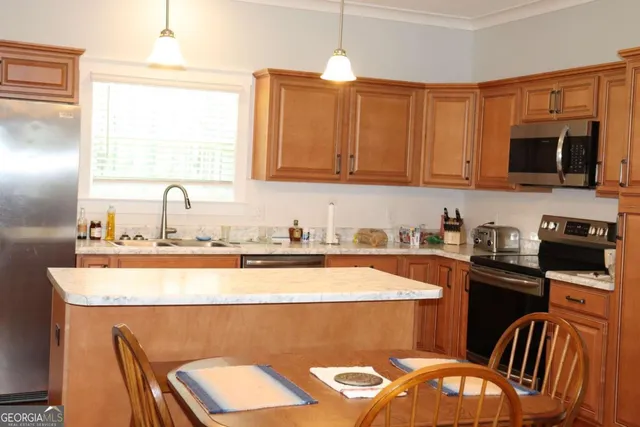 $799,000 | 2505 Wilma Edwards Road, Ellabell, GA 31308