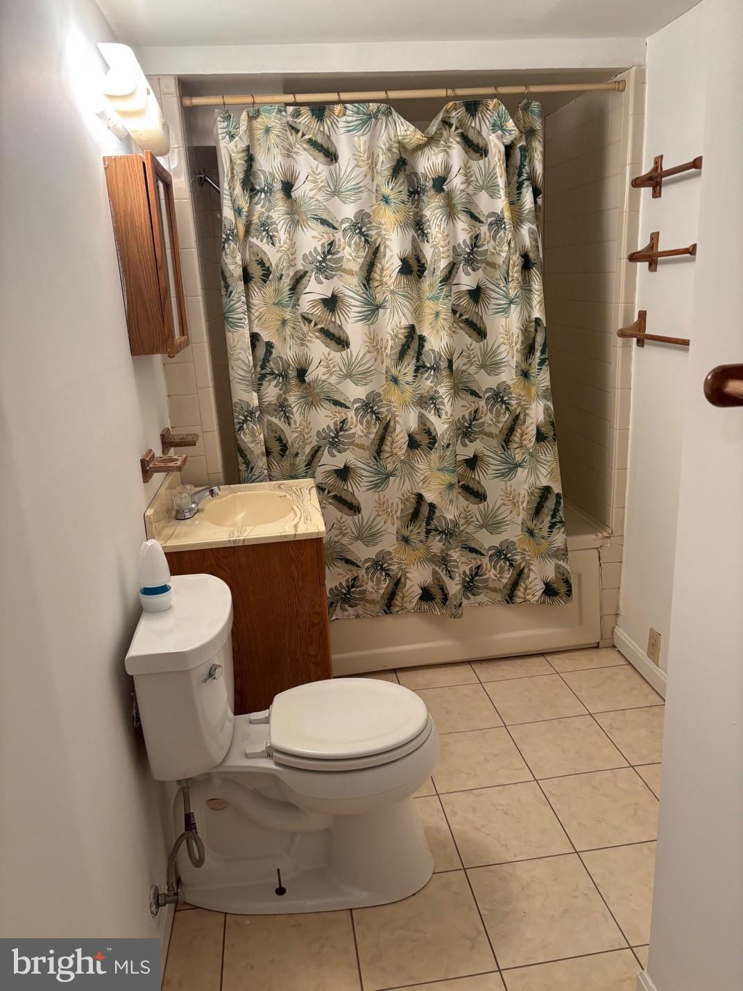 633 Raleigh Place Southeast Washington, DC 20032 - Photo 21 of 25 Basement - Full Bath