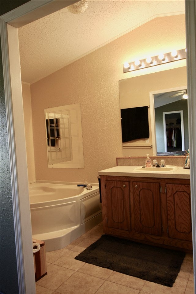 13450 Gunsmoke Road Perry, OK 73077 - Photo 7 of 10 Gallery Image 7