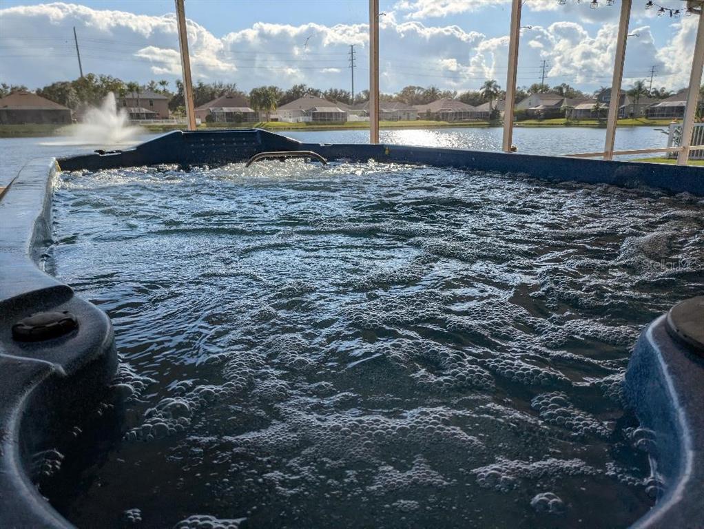 22704 Cliffside Way Land O' Lakes, FL 34639 - Photo 27 of 33 a view of roof window