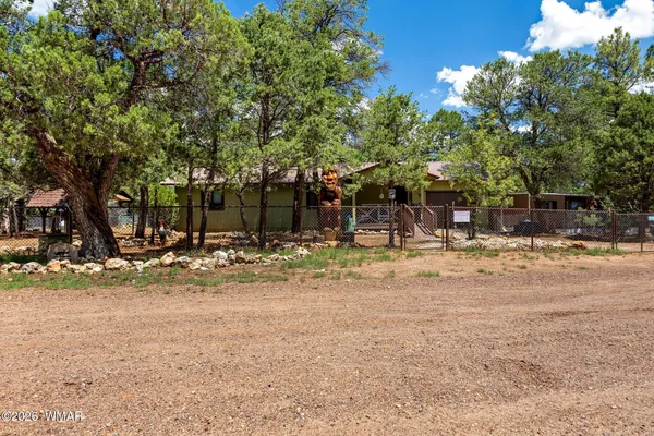 $375,000 | 2172 Tenderfoot Trail, Overgaard, AZ 85933