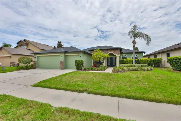 $646,523 | 5305 Moon Shell Drive, Apollo Beach, FL 33572