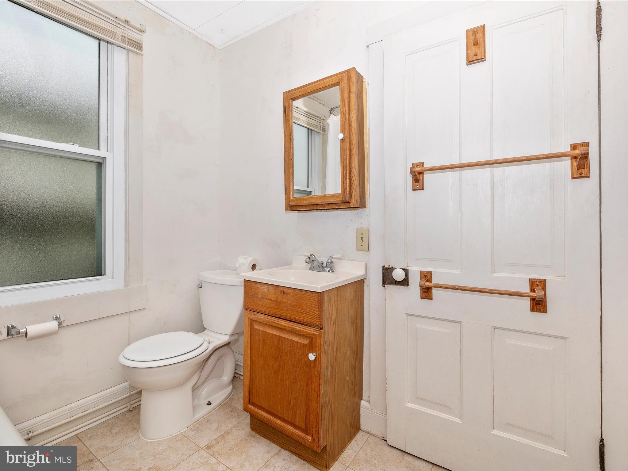 401 Prospect Road Mount Airy, MD 21771 - Photo 33 of 52 Bathroom