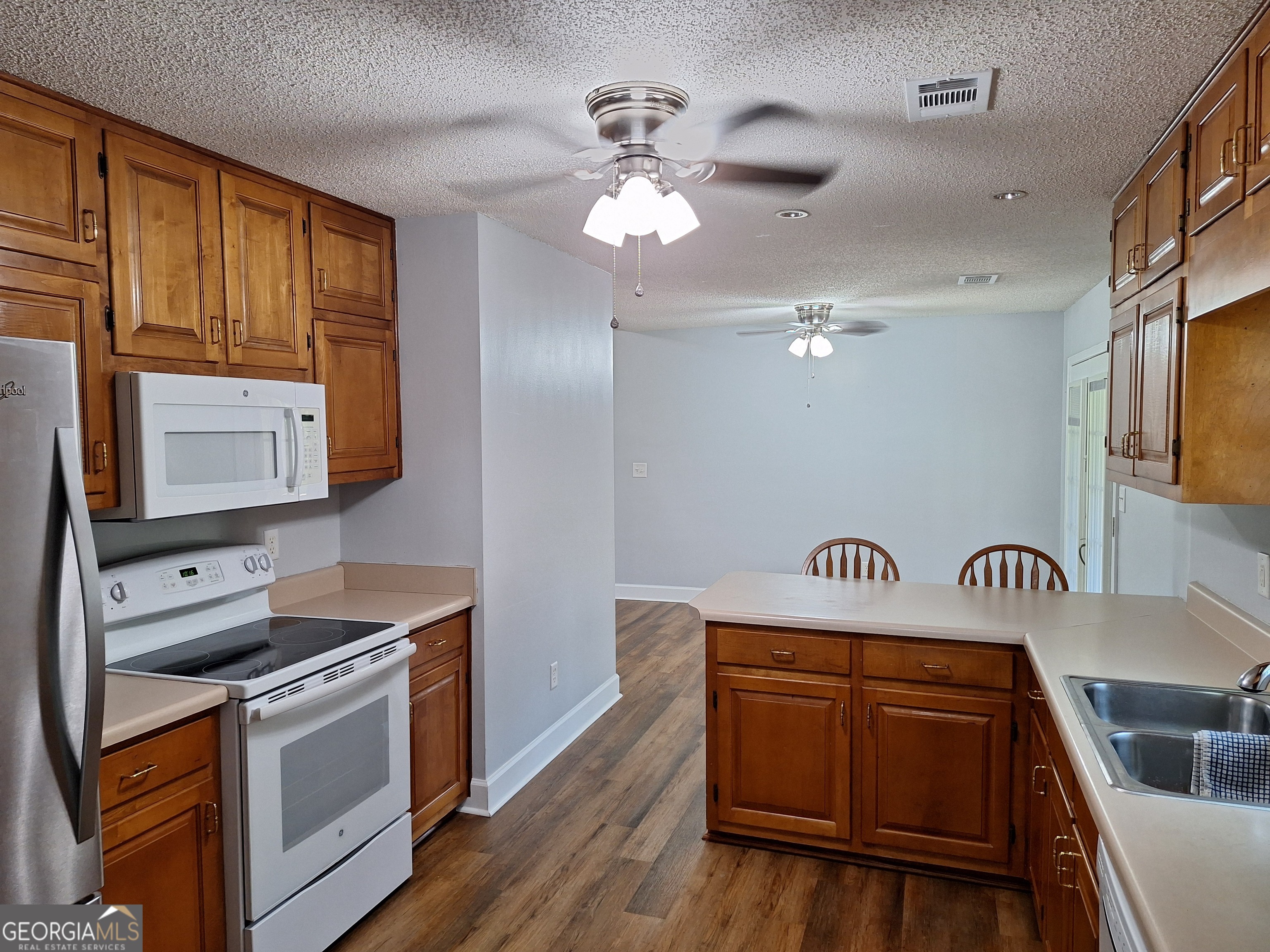 109 Kristle Lane Perry, GA 31069 - Photo 9 of 35