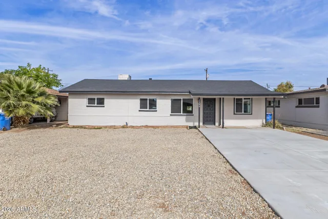 $485,000 | 1906 East Almeria Road, Phoenix, AZ 85006