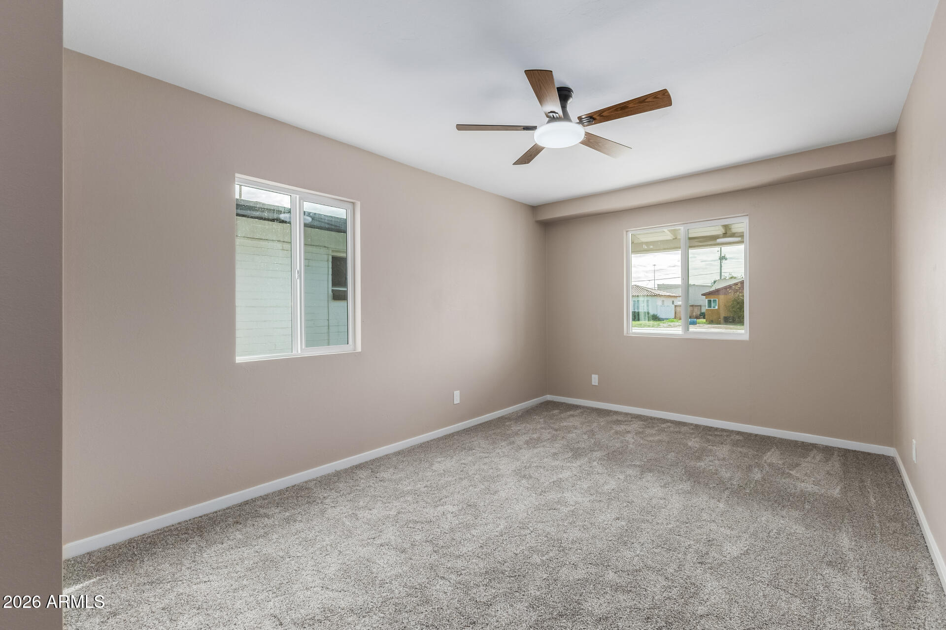 1906 East Almeria Road Phoenix, AZ 85006 - Photo 14 of 31 15 Almeria