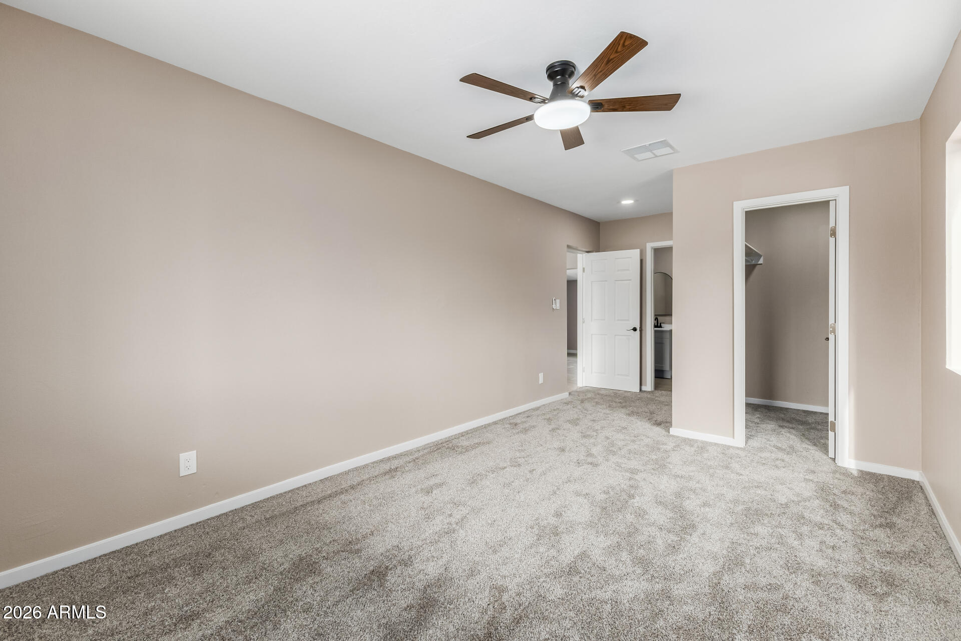 1906 East Almeria Road Phoenix, AZ 85006 - Photo 15 of 31 16 Almeria