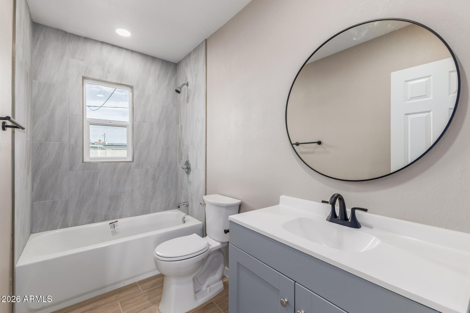 1906 East Almeria Road Phoenix, AZ 85006 - Photo 27 of 31 22 Almeria