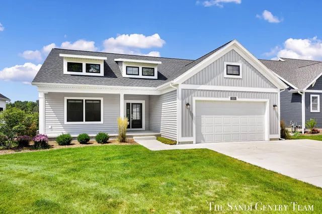 $529,900 | 7271 Atwater Springs Drive, Spring Lake, MI 49456
