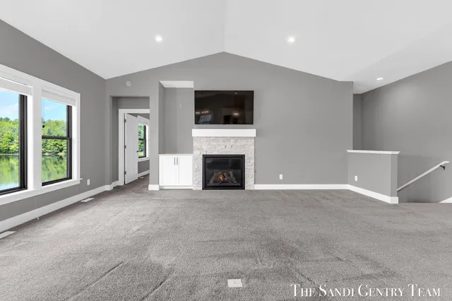 $529,900 | 7271 Atwater Springs Drive, Spring Lake, MI 49456