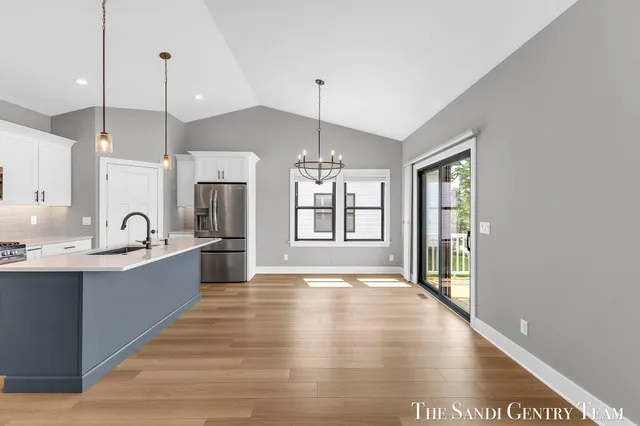 $529,900 | 7271 Atwater Springs Drive, Spring Lake, MI 49456