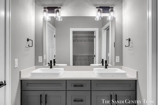 $529,900 | 7271 Atwater Springs Drive, Spring Lake, MI 49456