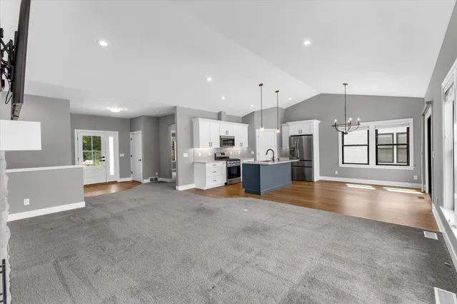 $529,900 | 7271 Atwater Springs Drive, Spring Lake, MI 49456