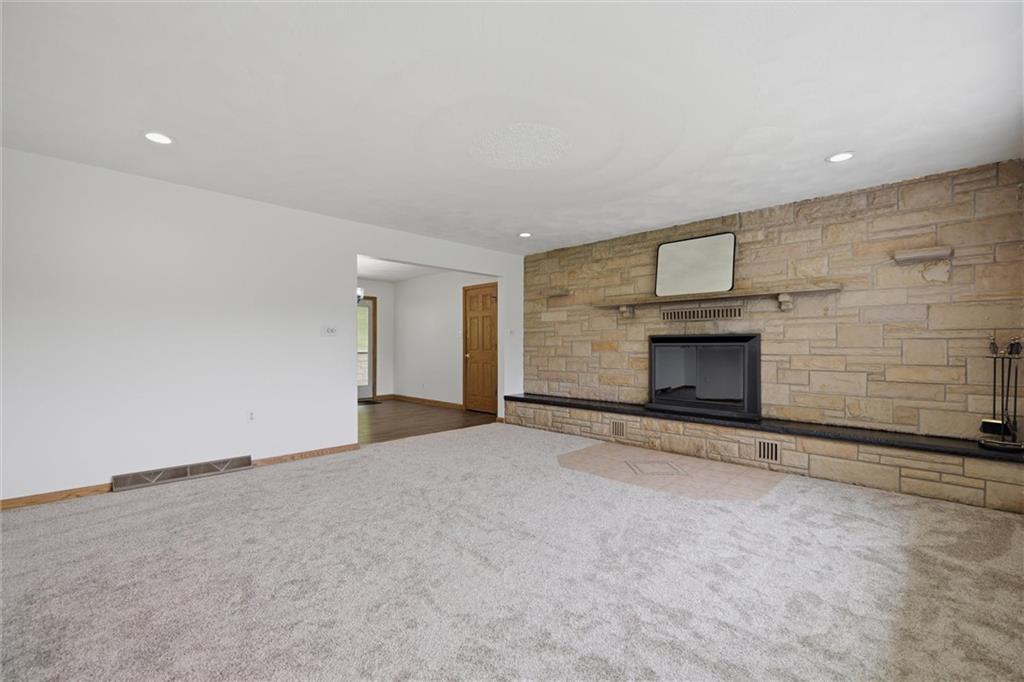 2258 Copper Valley Road Shelocta, PA 15774 - Photo 5 of 48 Gallery Image 5