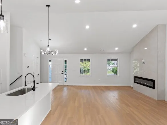 $2,900 | 3412 Camens Court Northeast, Unit 1, Buford, GA 30519