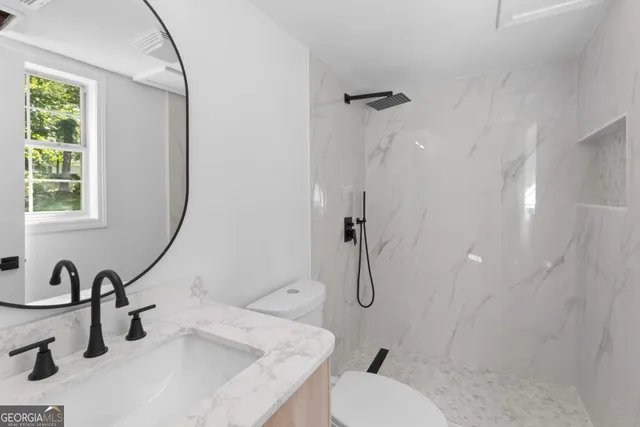 $2,900 | 3412 Camens Court Northeast, Unit 1, Buford, GA 30519