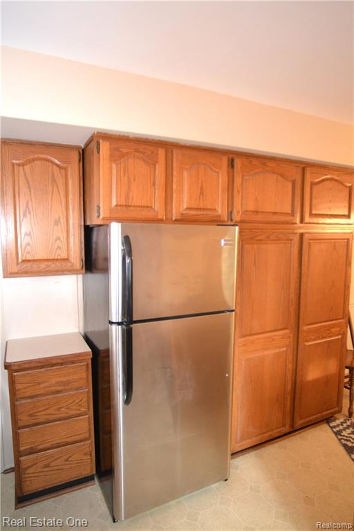 35245 West 13 Mile Road Farmington Hills, MI 48331 - Photo 9 of 22