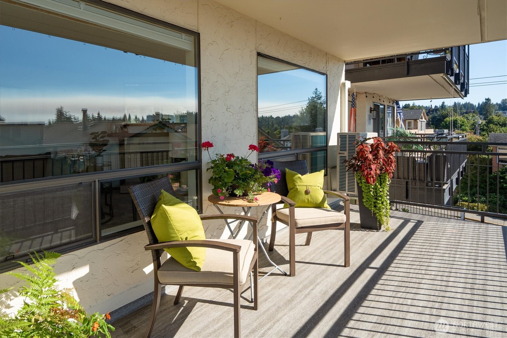 535 Walnut Street, Unit 202 Edmonds, WA 98020 - Photo 28 of 38 Gallery Image 28
