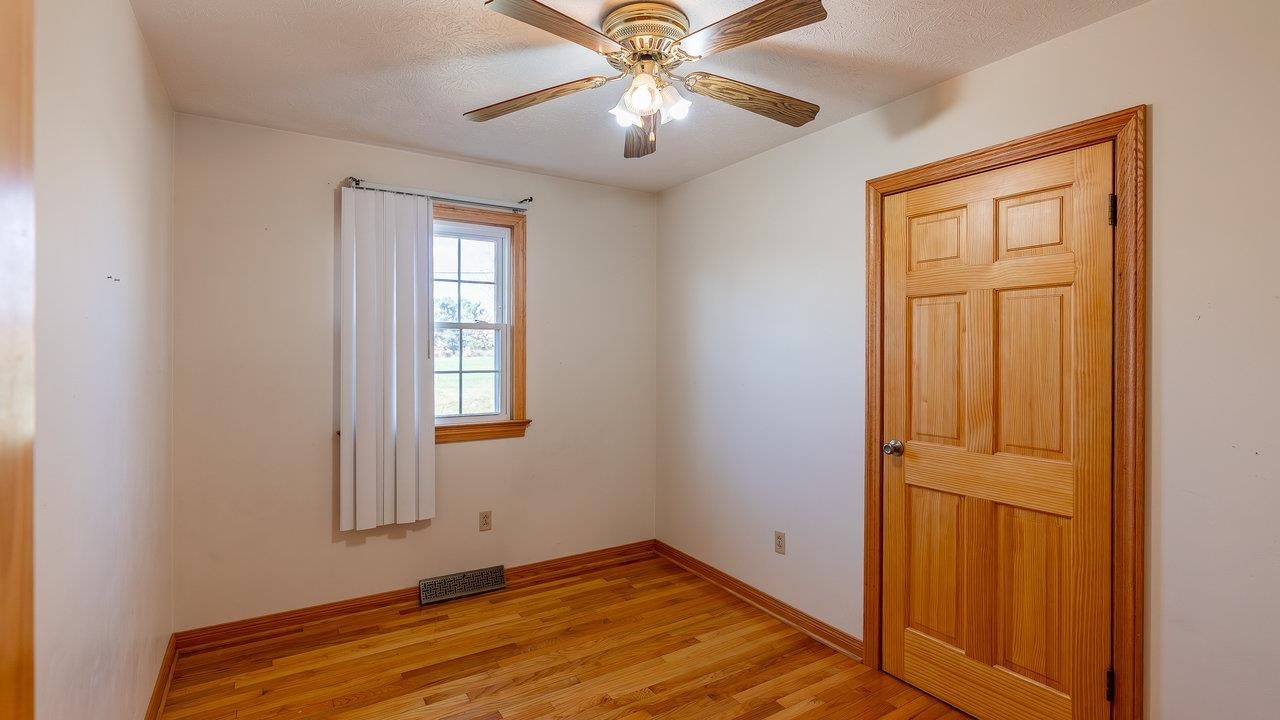 7356 Spring Creek Road Bridgewater, VA 22812 - Photo 19 of 63 Gallery Image 19