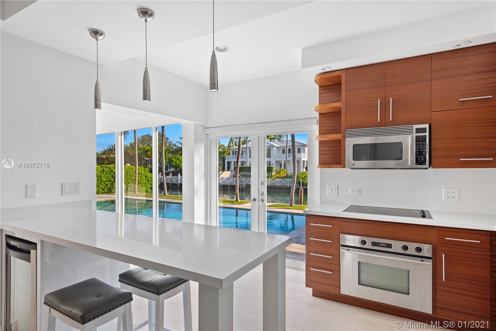 720 Lake Road Miami, FL 33137 - Photo 16 of 48