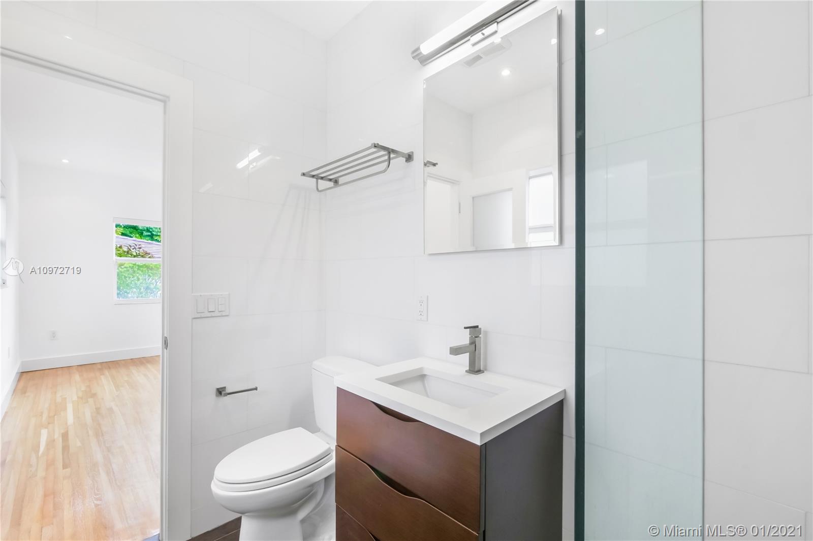 720 Lake Road Miami, FL 33137 - Photo 33 of 48