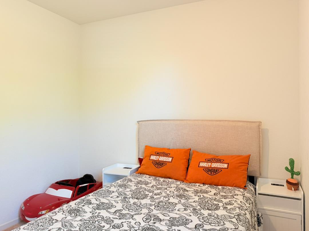 110 Bankside Way Sacramento, CA 95835 - Photo 12 of 48