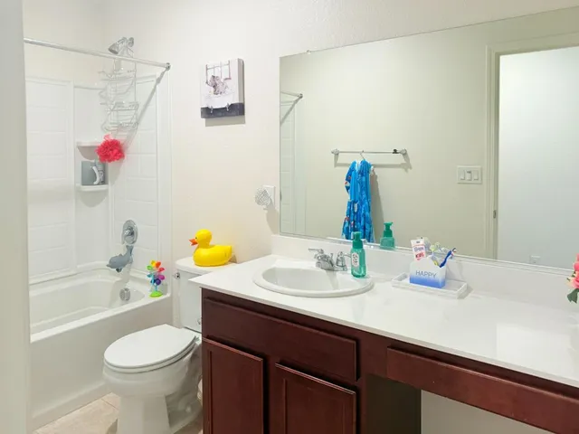 $580,000 | 110 Bankside Way, Sacramento, CA 95835