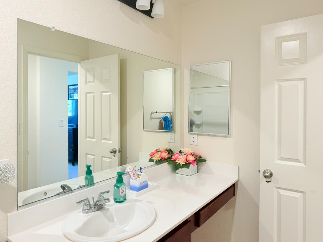 110 Bankside Way Sacramento, CA 95835 - Photo 32 of 48