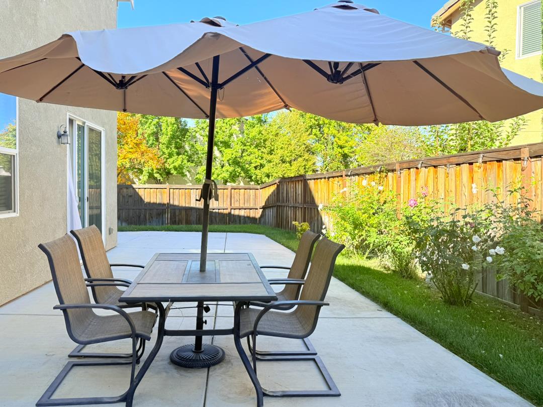 110 Bankside Way Sacramento, CA 95835 - Photo 41 of 48