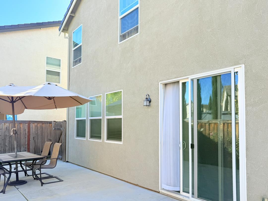 110 Bankside Way Sacramento, CA 95835 - Photo 42 of 48