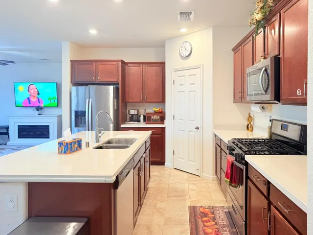 $580,000 | 110 Bankside Way, Sacramento, CA 95835