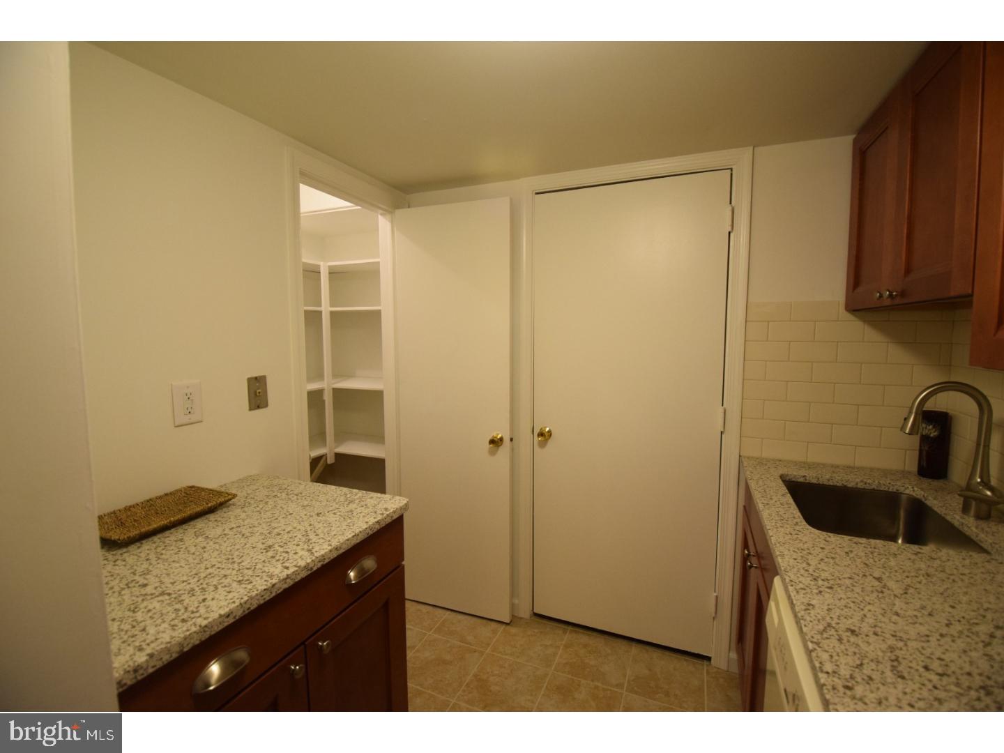 102 Bancroft Road Lansdale, PA 19446 - Photo 9 of 16 Kitchen