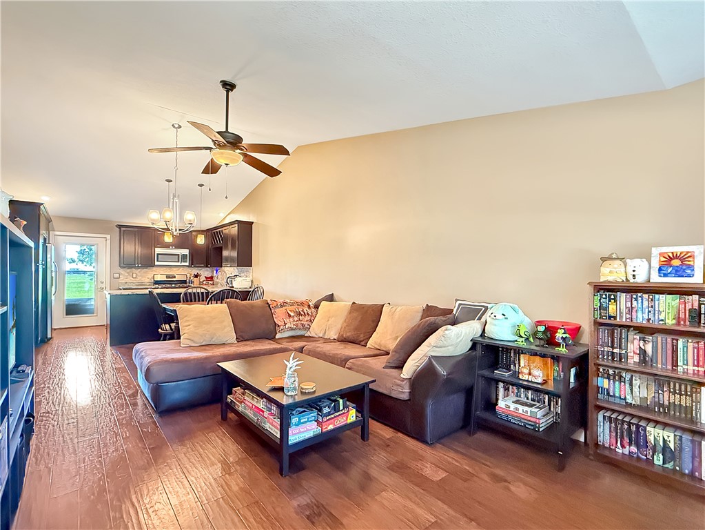 5665 Timber Lake Drive Decatur, IL 62521 - Photo 5 of 20