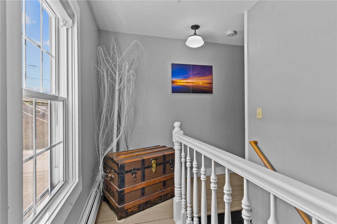 1539 Hope Road Cranston, RI 02831 - Photo 14 of 32