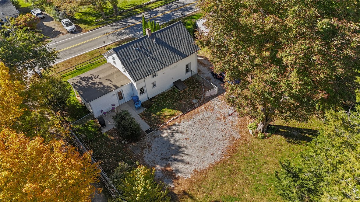 1539 Hope Road Cranston, RI 02831 - Photo 27 of 32