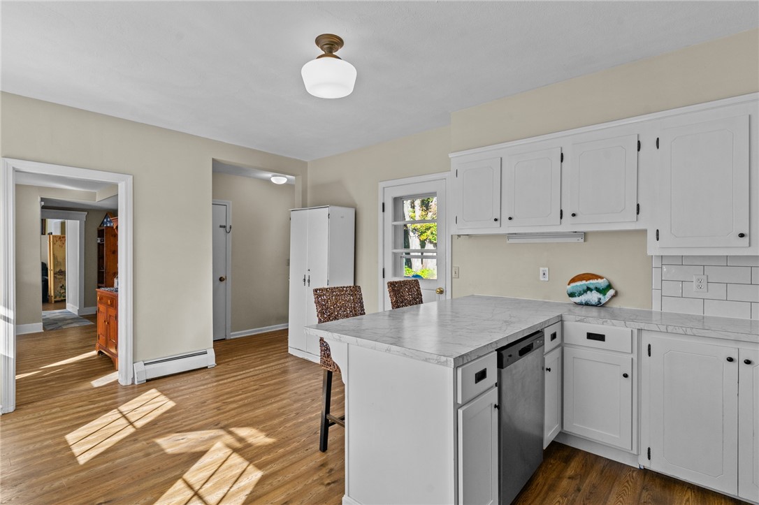 1539 Hope Road Cranston, RI 02831 - Photo 6 of 32