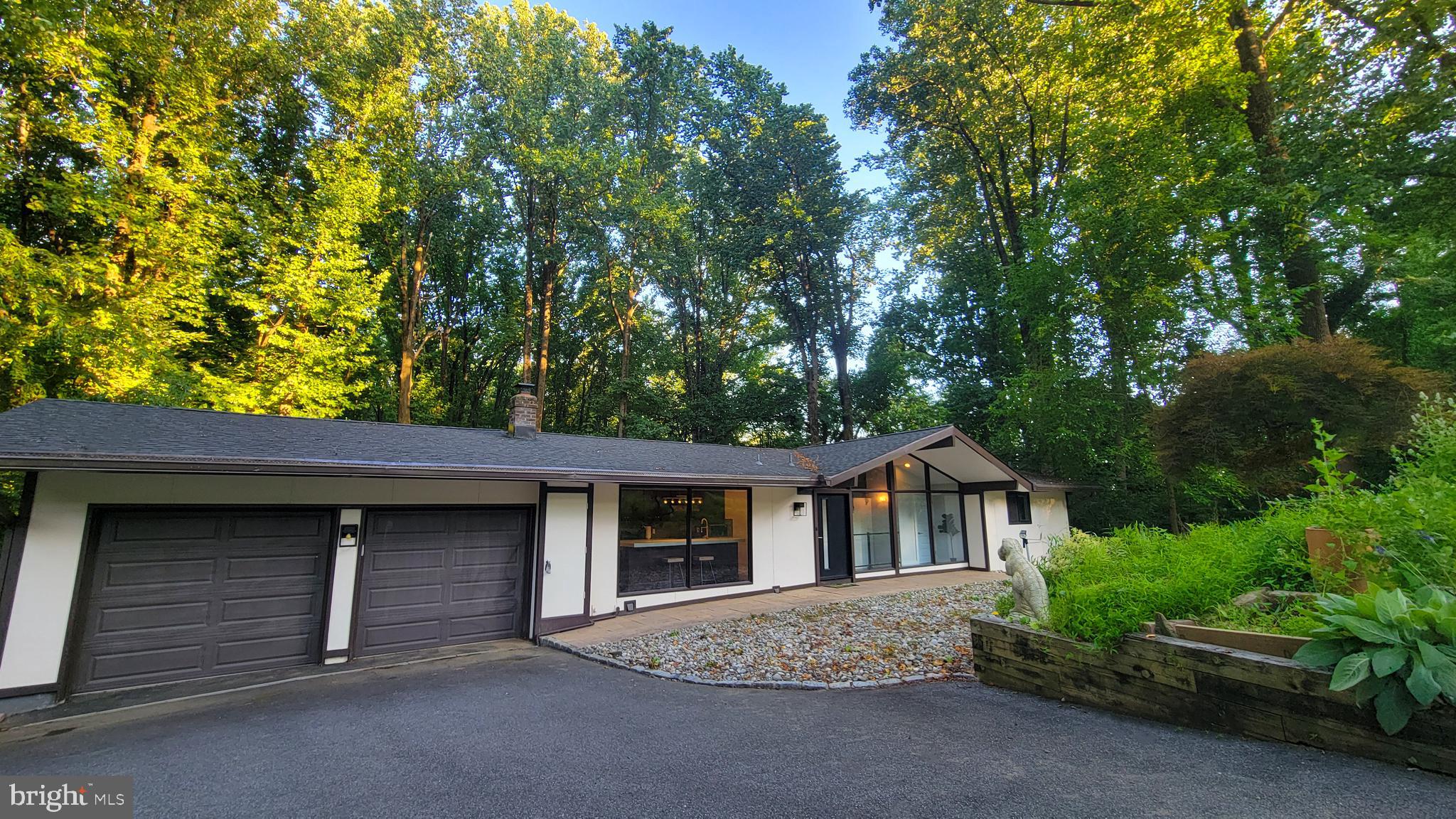 415 Topsfield Road Hockessin, DE 19707 - Photo 2 of 59
