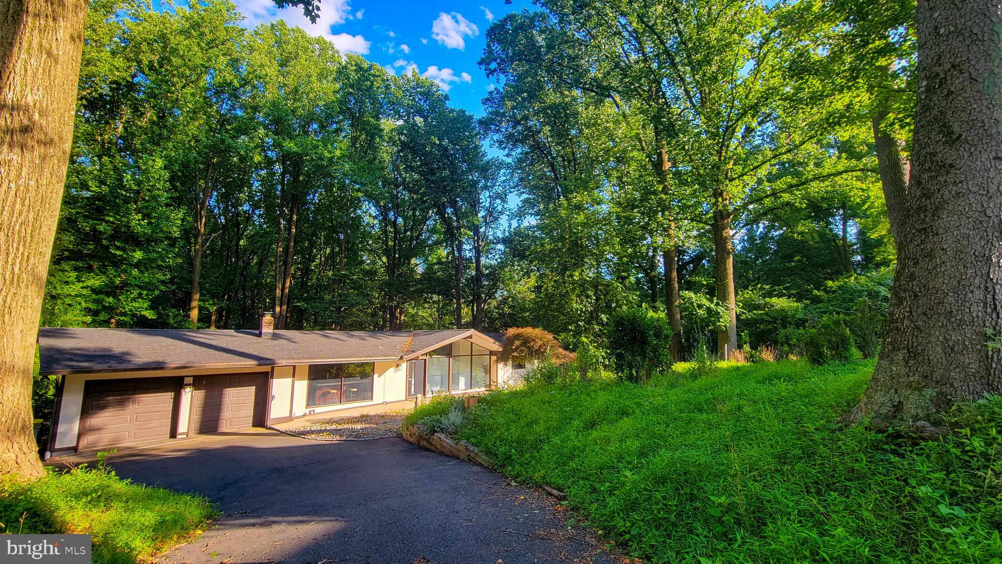 415 Topsfield Road Hockessin, DE 19707 - Photo 3 of 59