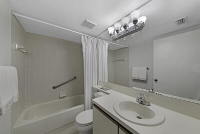 105 Half Moon Circle, Unit B1 Hypoluxo, FL 33462 - Photo 16 of 30 1_6