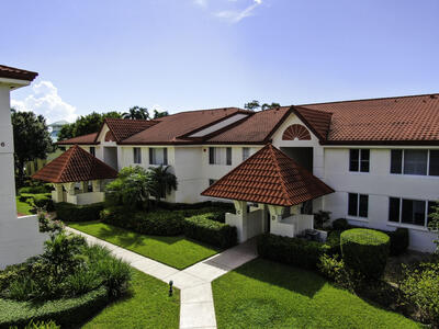 105 Half Moon Circle, Unit B1 Hypoluxo, FL 33462 - Photo 27 of 30 a_1