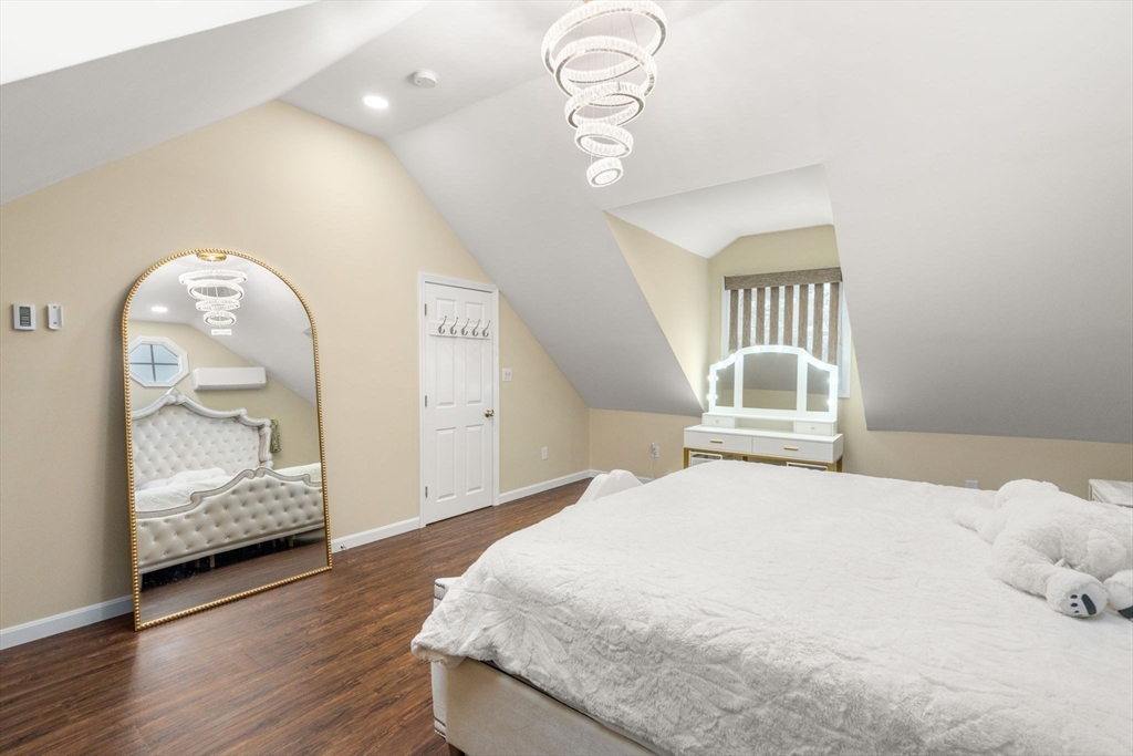 120 Brattle Street Worcester, MA 01606 - Photo 33 of 42