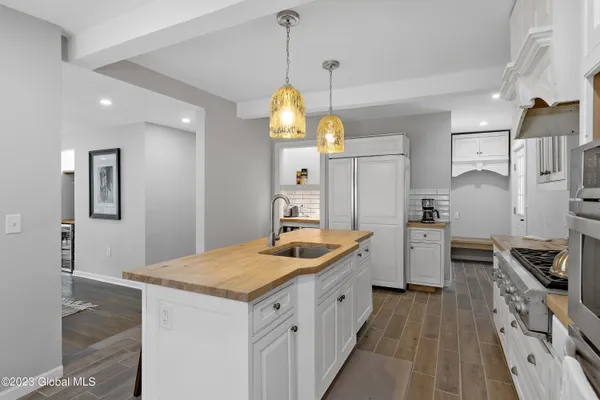 $4,500 | 10 Marion Place, Saratoga Springs, NY 12866