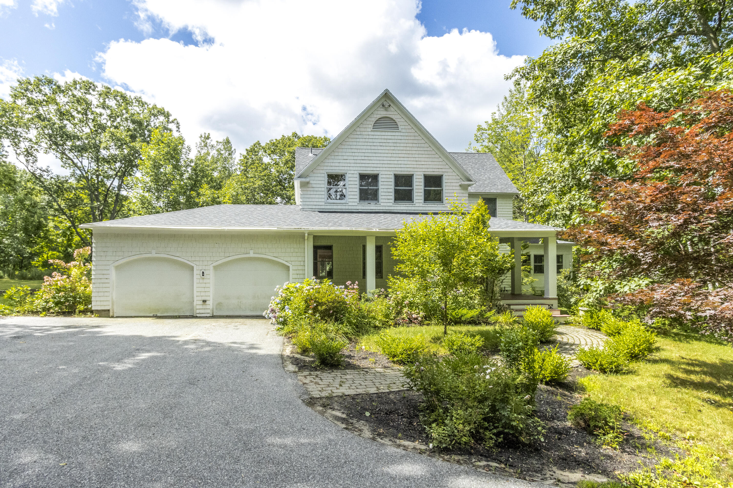 8 Cole Field Road Cape Elizabeth, ME 04107 - Photo 1 of 53 20240812AD-71003