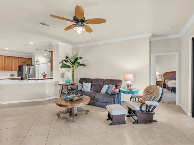 $779,000 | 3817 Ruby Way, Naples, FL 34114