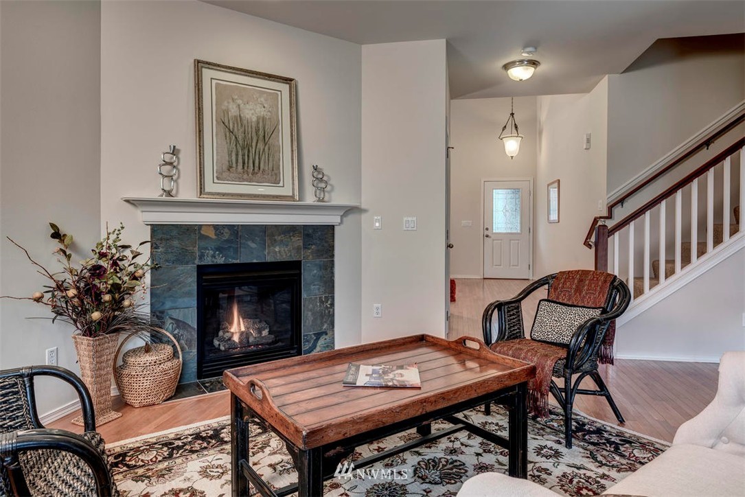 24010 42nd Avenue Southeast Bothell, WA 98021 - Photo 3 of 16